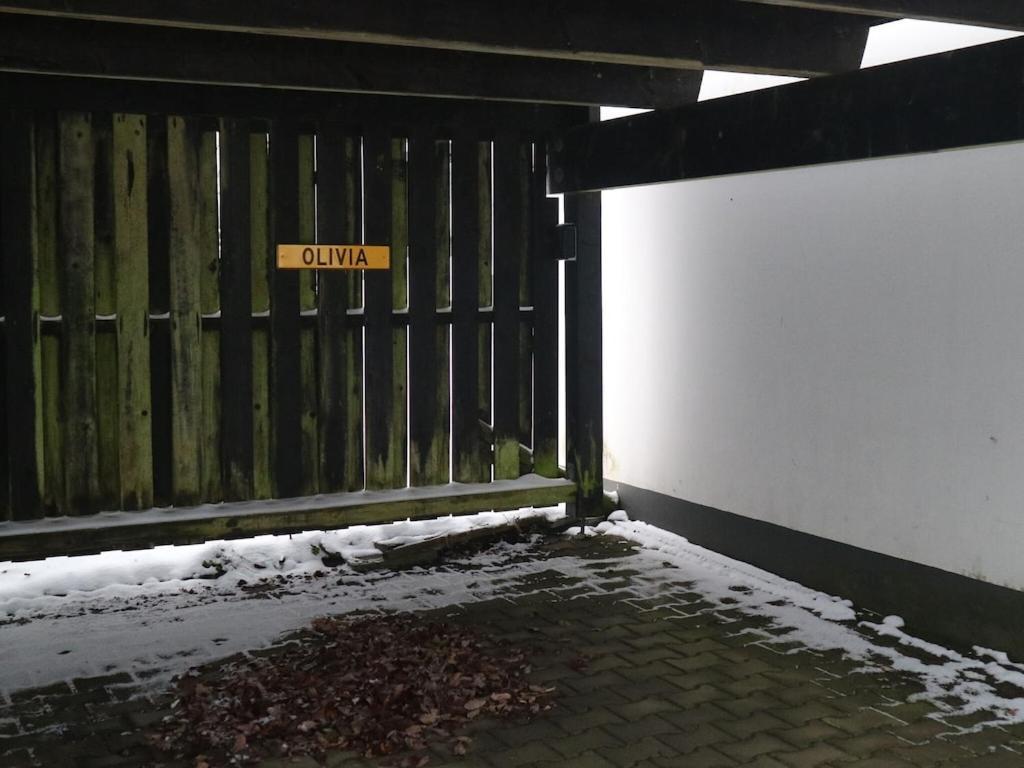 Inviting In Near The Area *